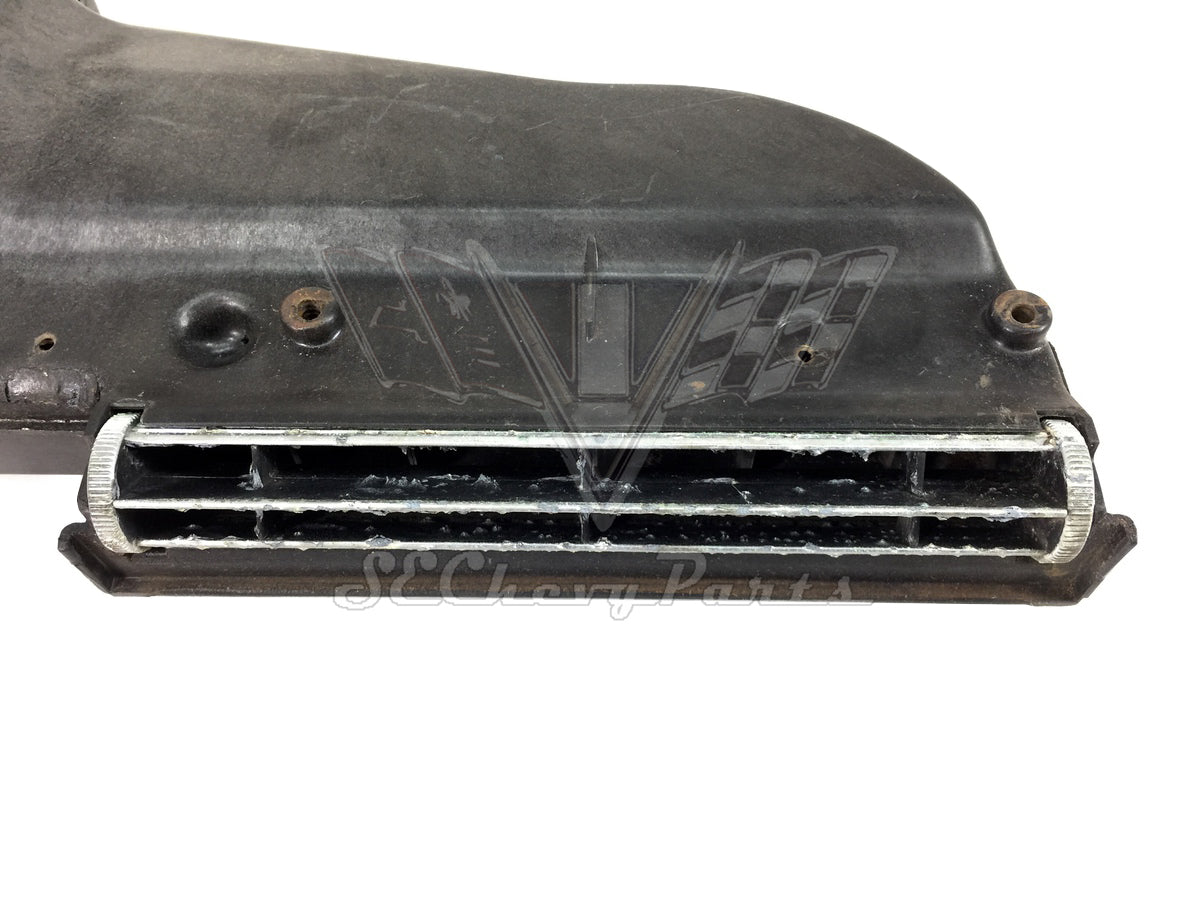 1967-1968 Chevy Impala Dash Upper Center Air Conditioning Duct OEM